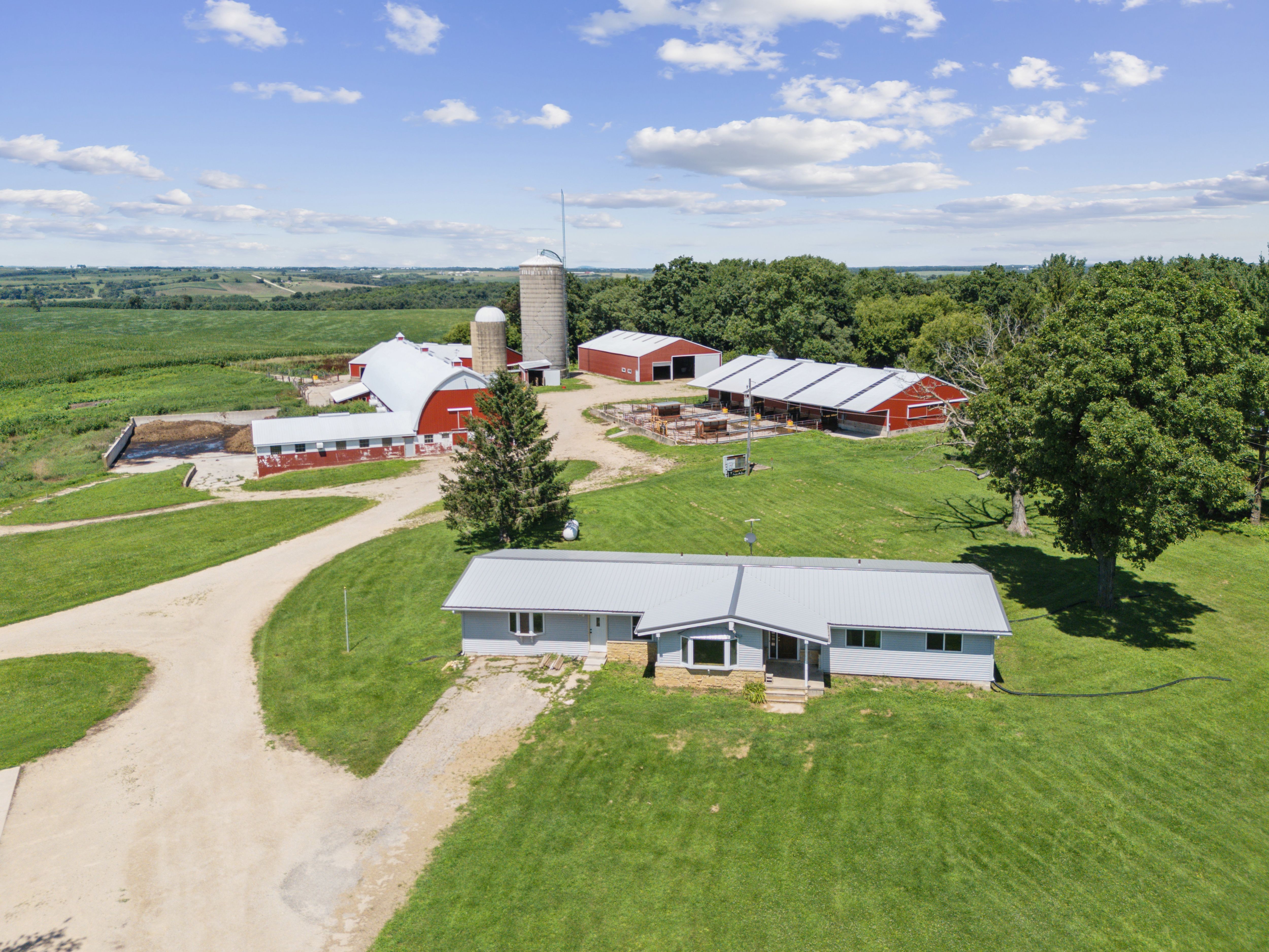 Listing Photo: 8707 & 8713 Riverside Road Farm (88)